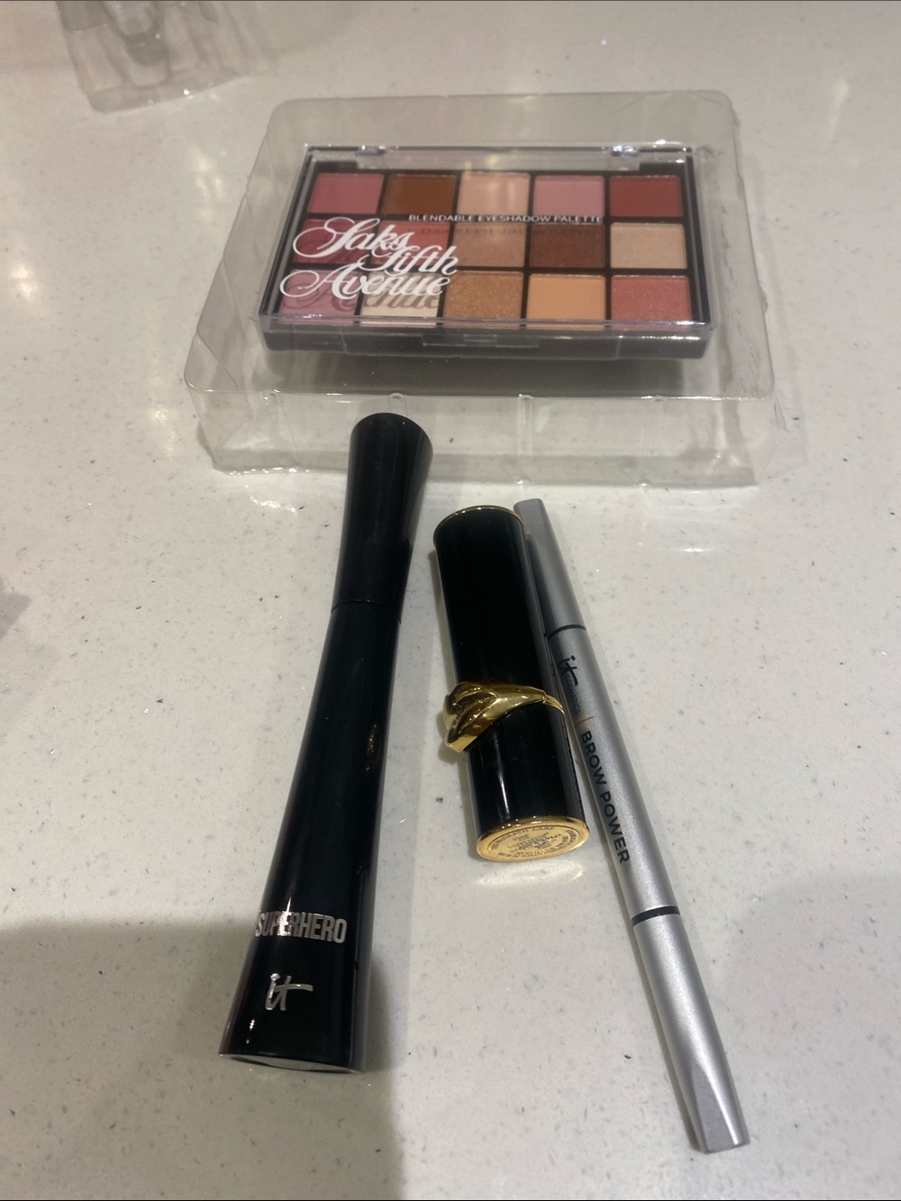 Saks Fifth Ave  Eyeshadow Palette—It Cosmetic-Eyebrow & mascara - lipstick pat
